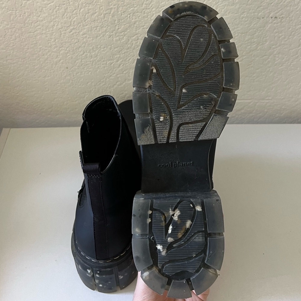 Steve Madden Black Ankle Boots - Picture 5 of 5
